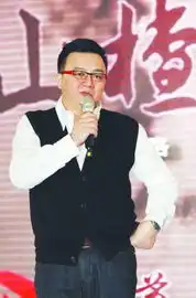 电视剧版山楂树之恋开播王珞丹李光洁现场形同陌路
