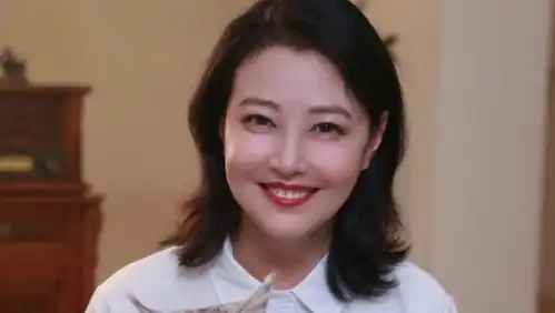 周海媚贾静雯亮相,两版周芷若赵敏罕见同框,梦回倚天屠龙记
