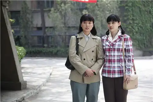 父母爱情口碑佳张延演贫贱妻传递真爱能量
