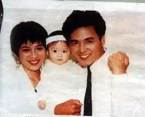 baby被疑找代孕,而她为渣男做9次试管,打了1000多针的她如今被爆小三上位,让人毁容烂脸破产跑路..
