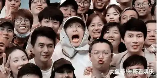 周星驰美人鱼2杀青了演员阵容曝光,网友能否超越战狼2

