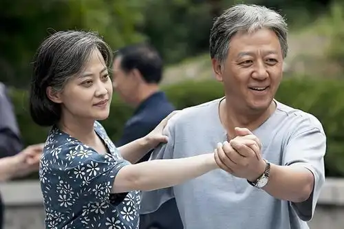 父母爱情安杰花钱如流水,江德福为何坐视不管原因有四点

