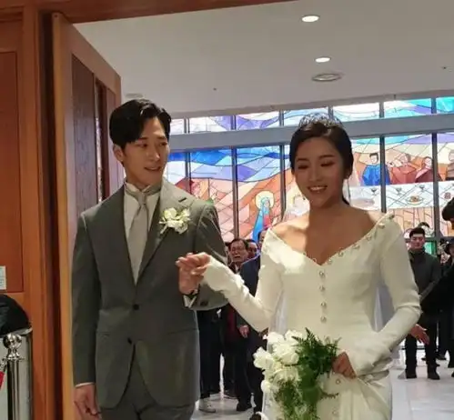 天国的阶梯童星白成铉奉子成婚当爸,去年十月女儿秘密出生
