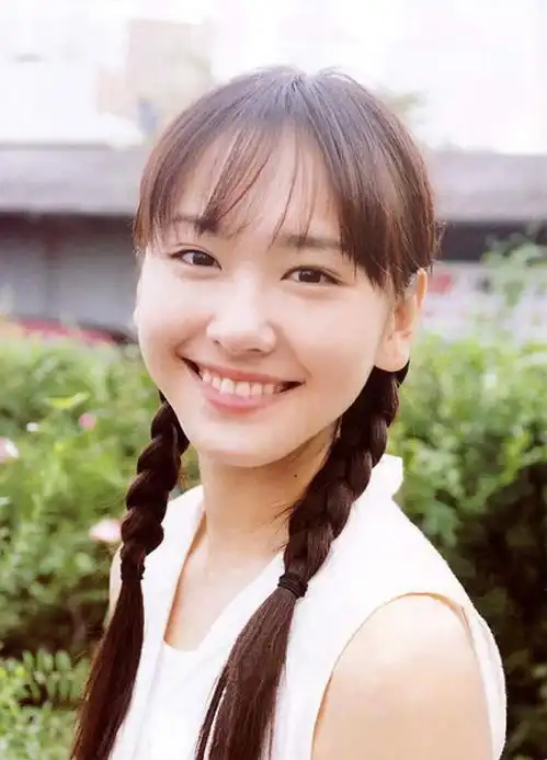 八组存在感最高的四位神颜日本女星,颜值怎么排
