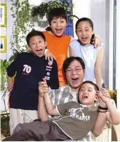 键盘帅爆,扒扒家有儿女9大童星今昔对比照