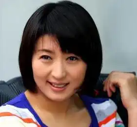 女人当官
