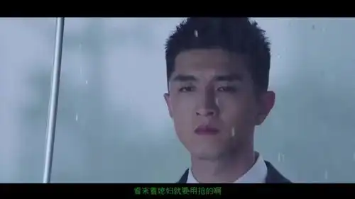 你和我的倾城时光致诚发现哥哥房间里的秘密,瞬间让他与林浅的关系决裂
