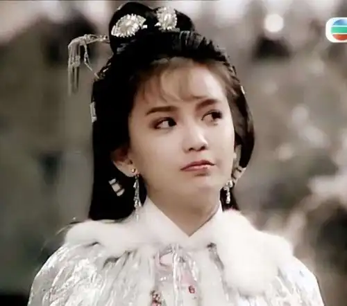 曾华倩与梁朝伟同居6年分手,今独自抚养儿子,儿子是她骄傲