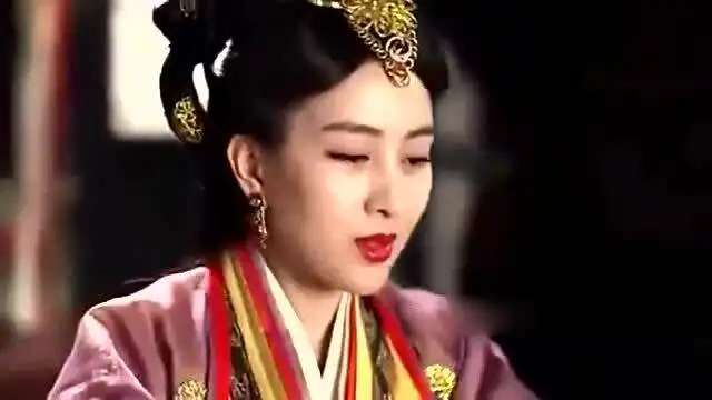 芈月传姐姐大婚,没想服侍姐夫的却是芈月,好戏开始了

