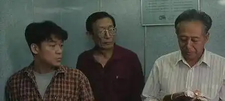 两人同演家有儿女走红,今一人活跃荧屏,他却因抽烟患癌去世
