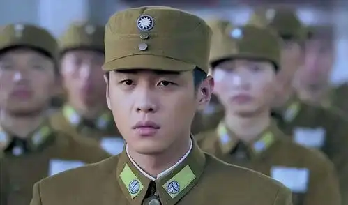经历父亲离婚再婚,父子对簿公堂,张若昀历经坎坷归来仍是少年
