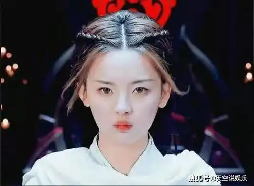 杨超越将夜2剧照和动图对比,前后完全胖若两人,网友修图师你辛苦了
