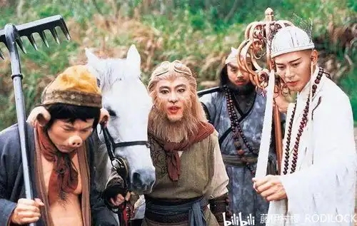 女版爱迪跟奥特曼谈恋爱乘风破浪的彗星姐姐,日本的孙悟空哪家强之争哔哩哔哩

