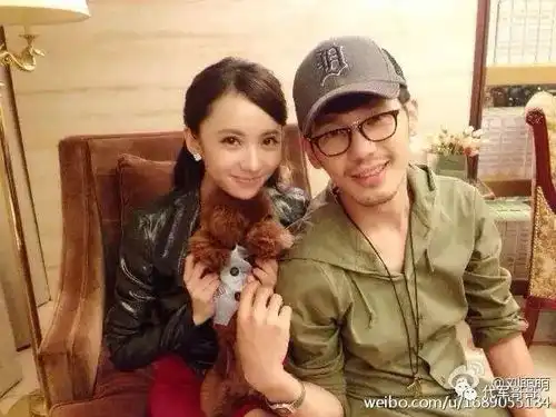 她因演爱情公寓出名,曾与白宇传绯闻,如今却被质疑整容
