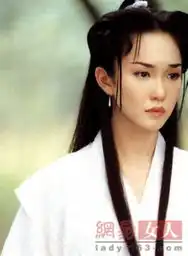 陈妍希新版小龙女剧照流出婴儿肥臃肿程度严重
