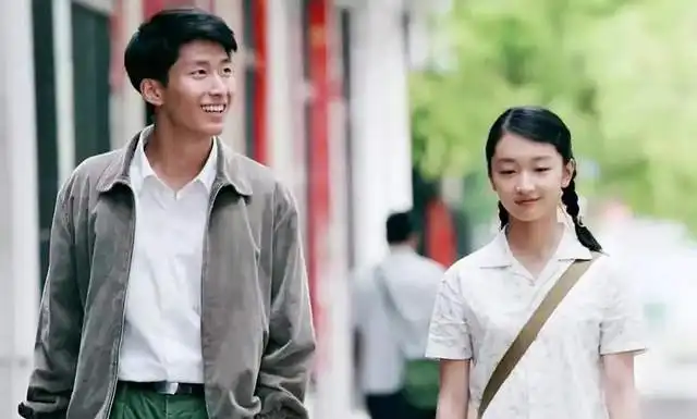 影后周冬雨父亲早逝,我替他赡养爷爷奶奶