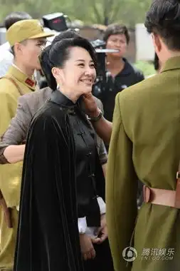 来势凶猛探班许晴否认恋华晨宇民间想象

