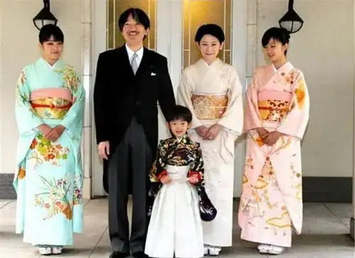 中国禁止近亲结婚,为何日本却盛行兄妹结婚答案你或许想不到