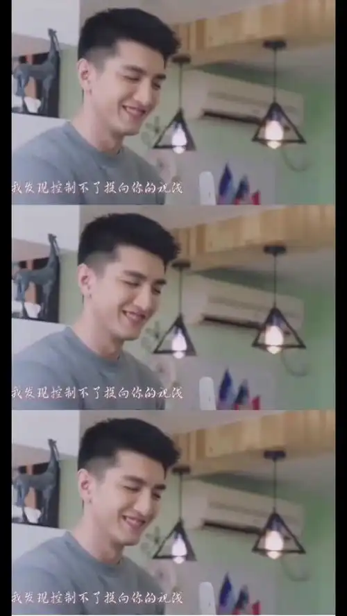 你和我的倾城时光,宝藏男孩莫名喜欢他漏出牙花子是不是可以阳光又可以痞间共存
