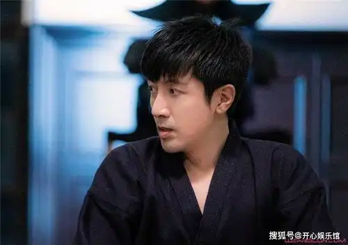 张鲁一的情感生活张鲁一的老婆是谁盘点他几段情史