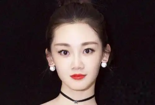 郑恺苗苗宣布结婚,这个冯女郎很可爱
