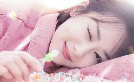 杨紫新剧蜜汁炖鱿鱼将播,李现杨紫剧照超养眼,网友好甜
