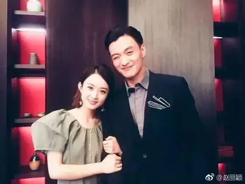 章子怡为他秒变花痴,舒淇称被他圈粉,赵丽颖喊他大哥,这个戏疯子终于火了搜狐娱乐搜狐网
