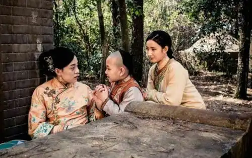 那年花开月正圆吴怀先结局是什么出国留洋最后死于心脏病
