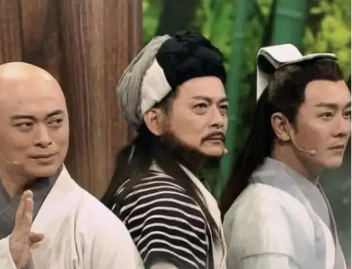 新版天龙八部定档,阿朱美过王语嫣,看到乔峰的拖把头丑拒

