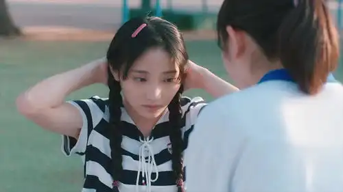 你好,旧时光辛锐被欺负,周周给辛锐送温暖,辛锐说出心里话
