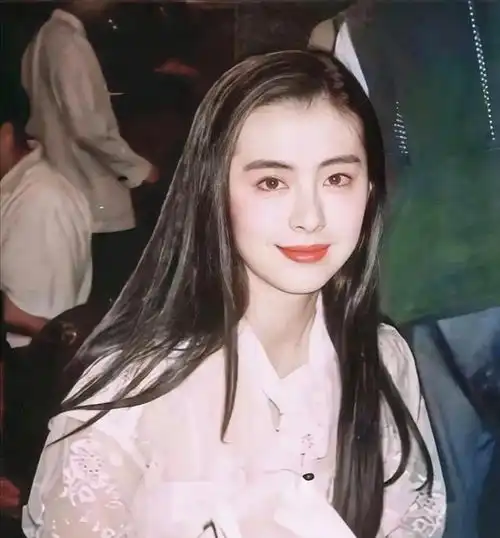 王祖贤早期绝美图片
