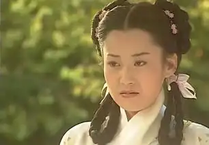 许晴年轻的时候长这模样,难怪人到中年才有人说她美
