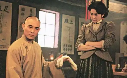 莫桂兰真正的十三姨,与黄飞鸿差三十多岁,曾当过电影武指
