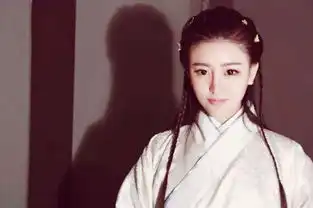 尹玲刺客记忆之血月曝海报华美造型成亮点
