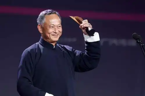 儿子王晶徒弟杜琪峰,香港无人敢惹的胖子,周星驰一生最恨他
