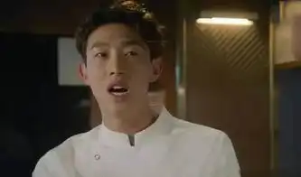金秘书为何那样朴佑植社长谁演的姜其永撞脸李光洙太像了
