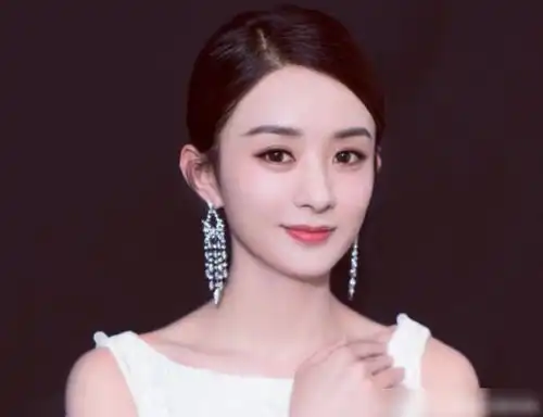 有翡未开播,赵丽颖又一新剧官宣,合作老戏骨或又将是代表作