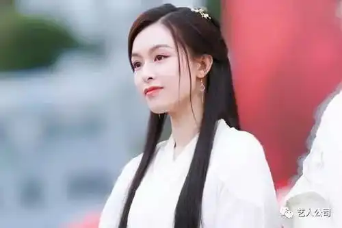 陈冠希为她戒烟,谢霆锋为她痴迷,这个女人终于要翻红了

