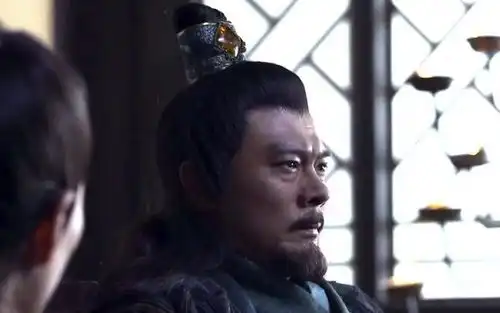 袁绍能够在乱世中立足,心狠手辣是必不可少的
