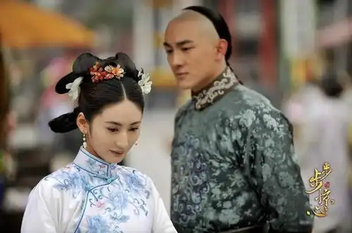 文章白百何同学,出道13年戏好人美却不红,今收到唐嫣喜糖很开心
