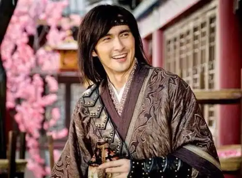 古剑奇谭开播7周年,4位主演现全成顶流明星,唯独她却被迫退圈