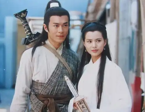 小龙女为何总是睡在绳上练功只是借口,真相让人动容

