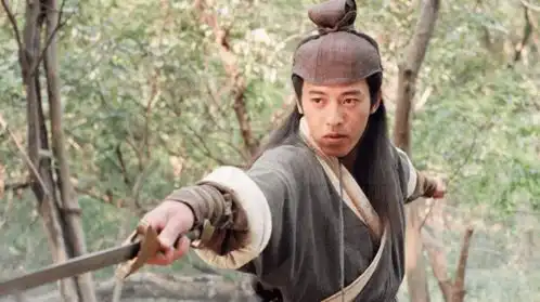 藏有绝世武功,号称第一剑派金庸笔下的华山派为何混得那么惨
