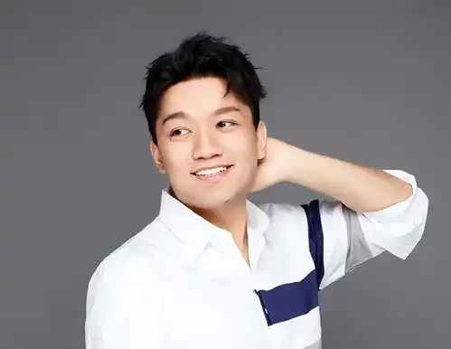 家有儿女播出18年,三童星发展各不同,小雨成名最早却也混得最惨
