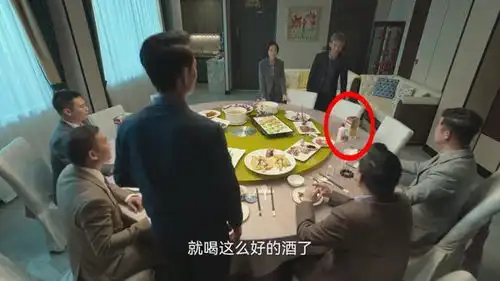 狂飙的确好看炸了,就是道具组用的酒有点抠门
