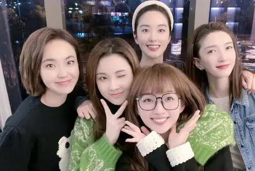 欢乐颂3首发剧照,还未开播就遭网友狂吐槽,全员换人只留剧名
