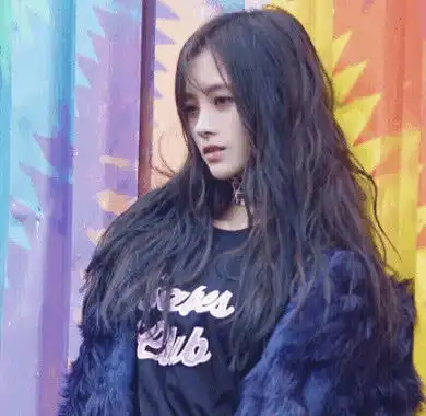 鞠婧祎竟出演过巴拉拉小魔仙剧照曝光后,粉丝一秒炸锅
