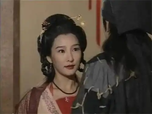 95神雕侠侣再聚,李莫愁最显老,谁记得她年轻时的风情万种
