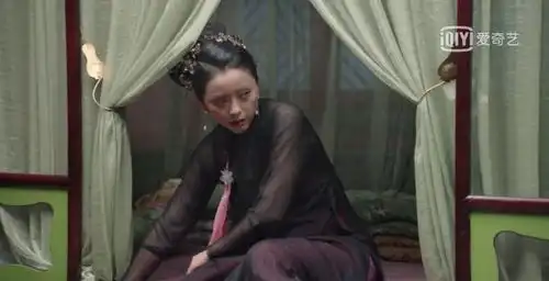 鹿鼎记嫁入豪门仍演张一山他娘,黄小蕾过得不好吗

