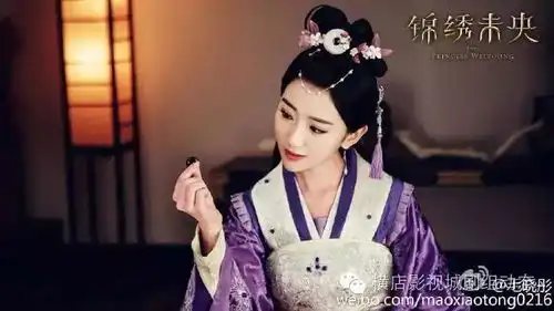 毛晓彤锦绣未央唯美剧照,被称古装精灵

